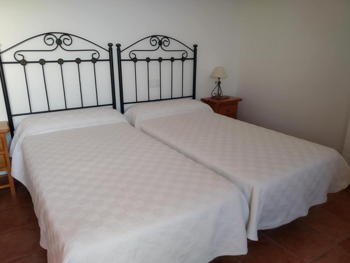 Apartamento Avenida Del Parque Cazorla Exterior photo
